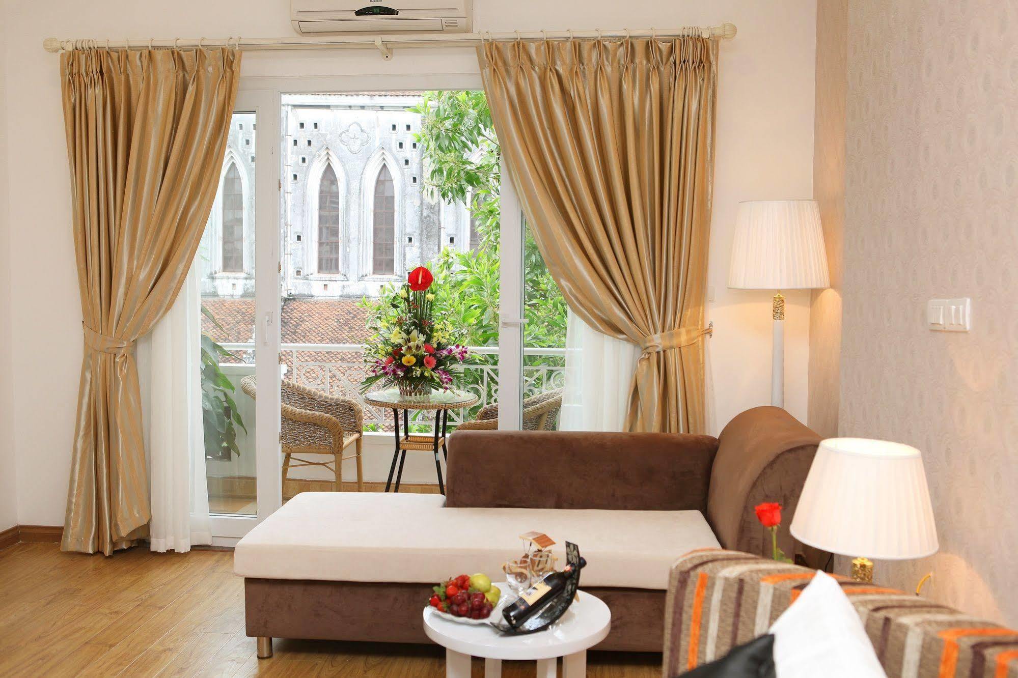 Splendid Star Suites Hotel Hanoi Rom bilde